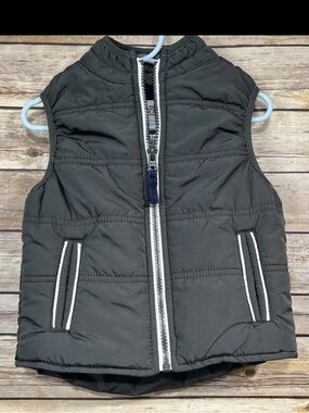 Carter’s Toddler Boys Black Puffer Vest Full Zip Sleeveless Jacket Size 24M